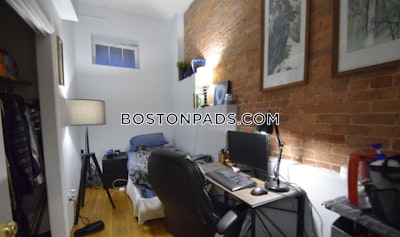 Fenway/kenmore 4 Beds 2 Baths Boston - $8,000