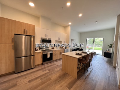 Newton 1 Bed 1 Bath NEWTON  Newtonville - $3,072