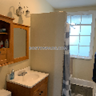 Mission Hill 11 Bed, 4.5 Bath House Boston - $17,600