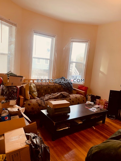 Dorchester 4 Bed 1 Bath BOSTON Boston - $3,000 No Fee