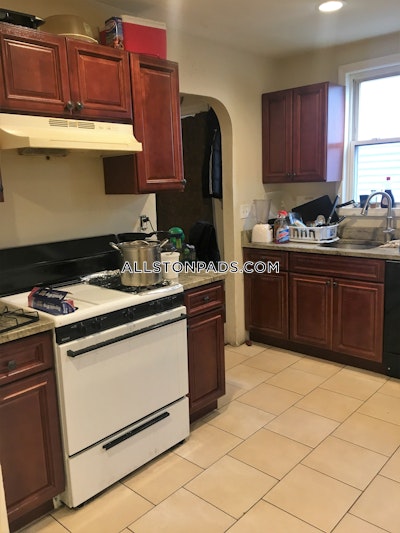 Allston Apartment for rent 3 Bedrooms 1 Bath Boston - $2,900