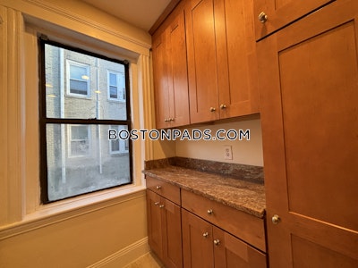 Allston/brighton Border Apartment for rent 2 Bedrooms 1 Bath Boston - $2,795 50% Fee